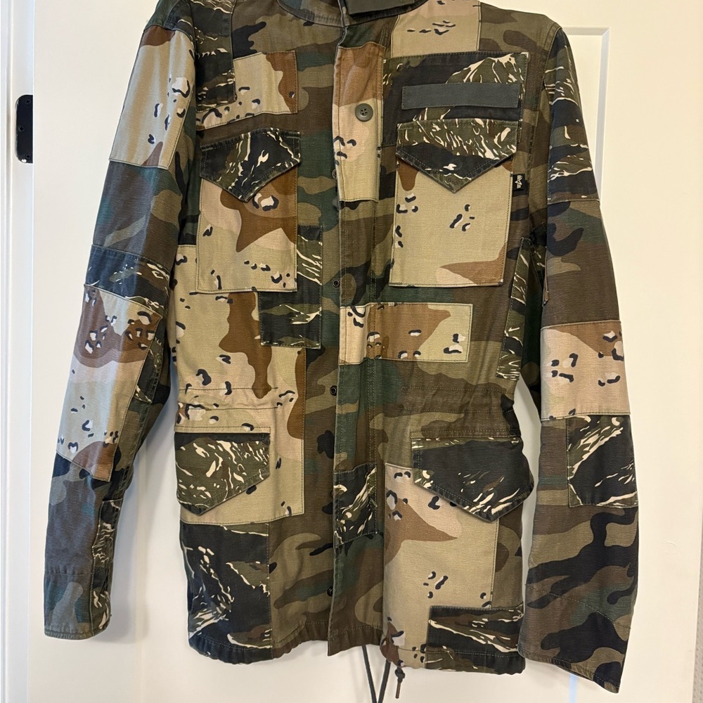 Alpha Industries M-65 Men's Desert Camo Patch Field Jacket - Green, Brown, Tan